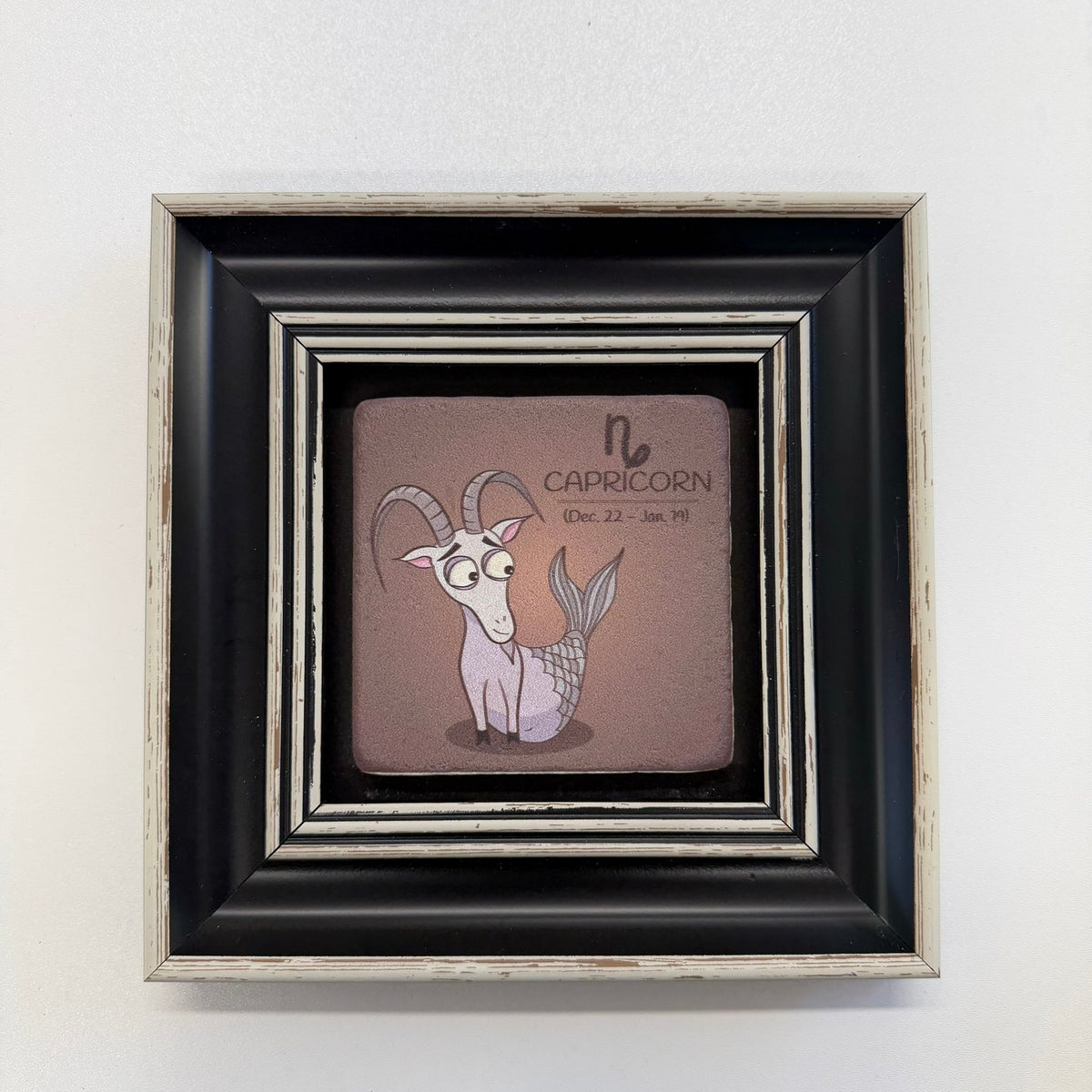 Variant Mapping v4 | capricorn-natural-travertine-stone-coaster | with Black Frame | sha256:853d48f55e42