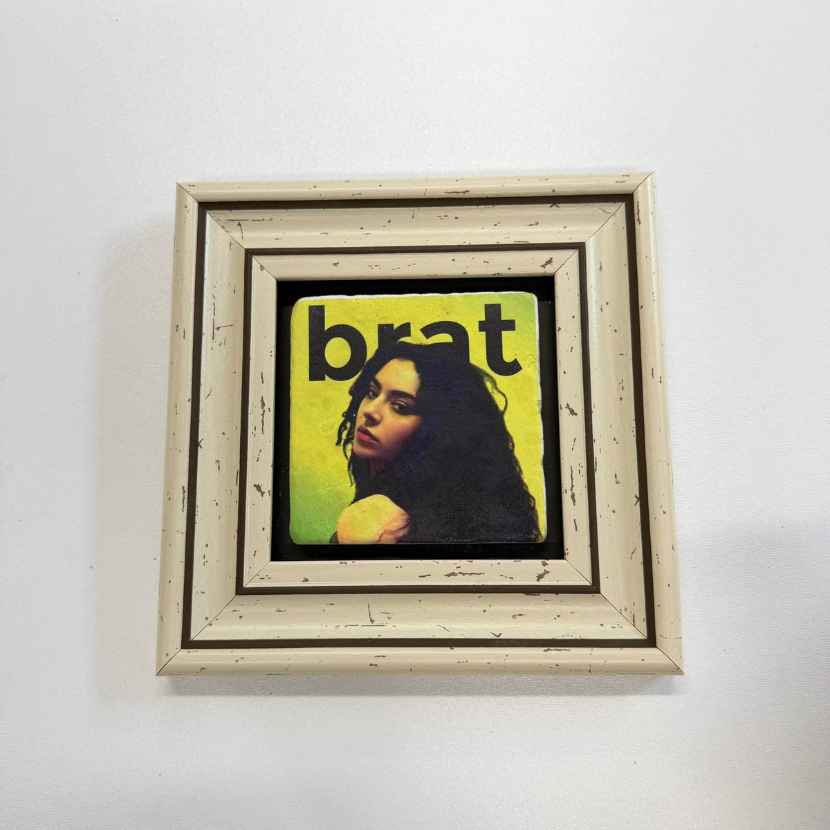 Variant Mapping v4 | charli-xcx-brat-natural-stone-coaster | with White Frame | sha256:b70a12909689