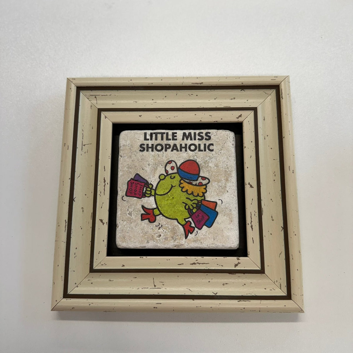 Variant Mapping v4 | cute-little-miss-shopaholic-natural-stone-coaster | with White Frame | sha256:b92e2570bbae
