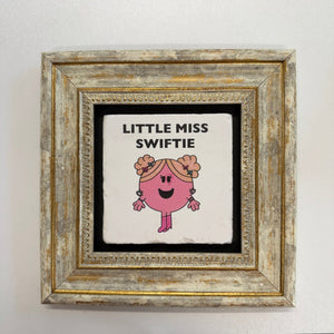 Variant Mapping v4 | cute-little-miss-swiftie-stone-coaster | with Gold Frame | sha256:4257dc3904e9