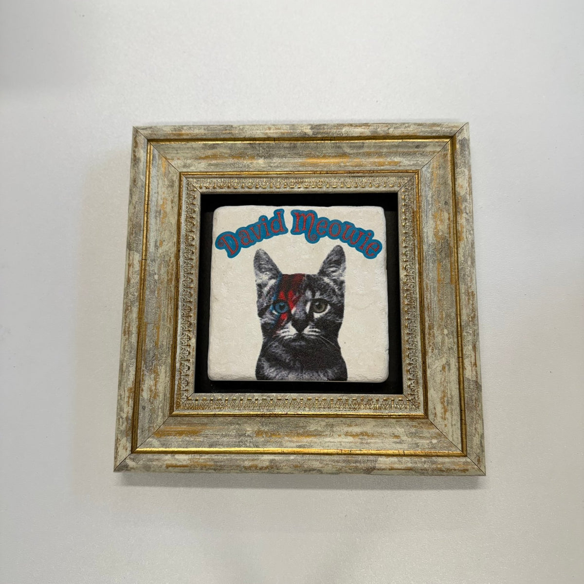 Variant Mapping v4 | cute-meowie-natural-stone-coaster | with Gold Frame | sha256:a0cf535fe2d7