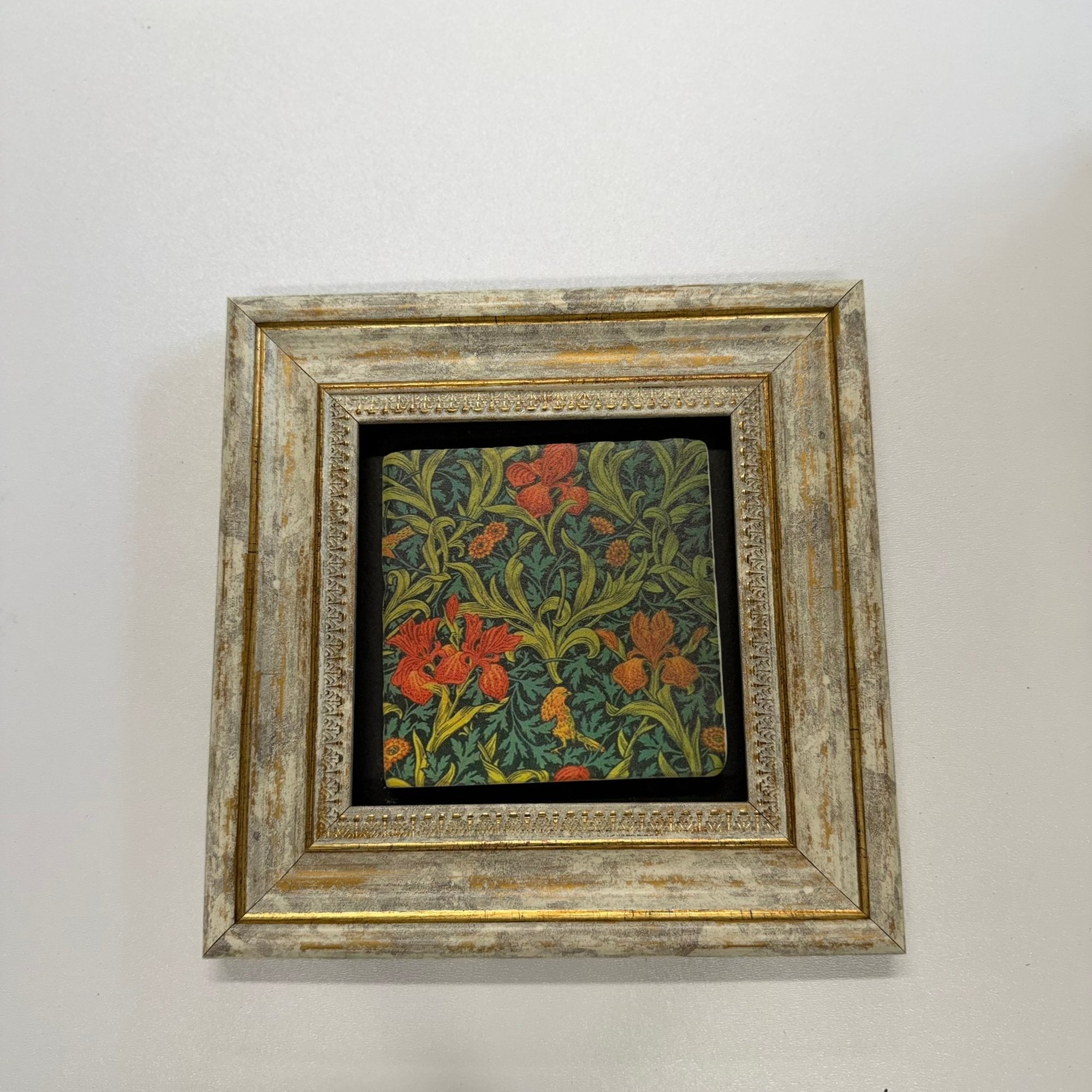 Variant Mapping v4 | ethnics-coaster-41 | with Gold Frame | sha256:3aed8a759280