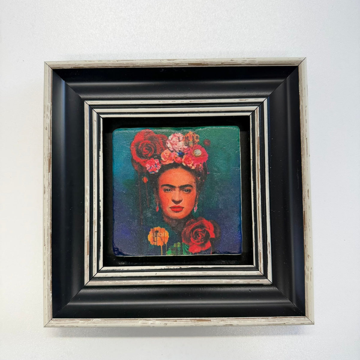 Variant Mapping v4 | frida-kahlo-art-coaster-natural-travertine-stone-coaster | with Black Frame | sha256:a388ec95babe
