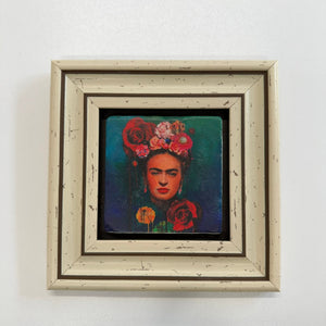 Variant Mapping v4 | frida-kahlo-art-coaster-natural-travertine-stone-coaster | with White Frame | sha256:7349bbcae745