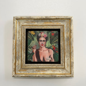 Variant Mapping v4 | frida-kahlo-famous-natural-stone-coaster | with Gold Frame | sha256:18fd7681e32a