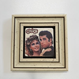 Variant Mapping v4 | grace-jones-movie-natural-stone-coaster | with White Frame | sha256:80ff97189aa3