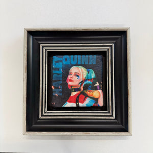 Variant Mapping v4 | harley-quinn-movie-natural-stone-coaster | with Black Frame | sha256:f4ba5d3491f2