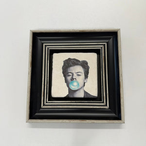 Variant Mapping v4 | harry-styles-bubble-gum-natural-stone-coaster | with Black Frame | sha256:7954b8dd0a15