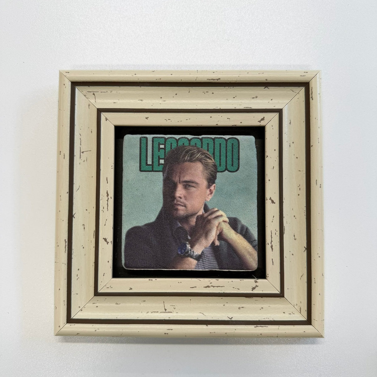 Variant Mapping v4 | leonardo-dicaprio-natural-stone-coaster | with White Frame | sha256:6acee95bddb3