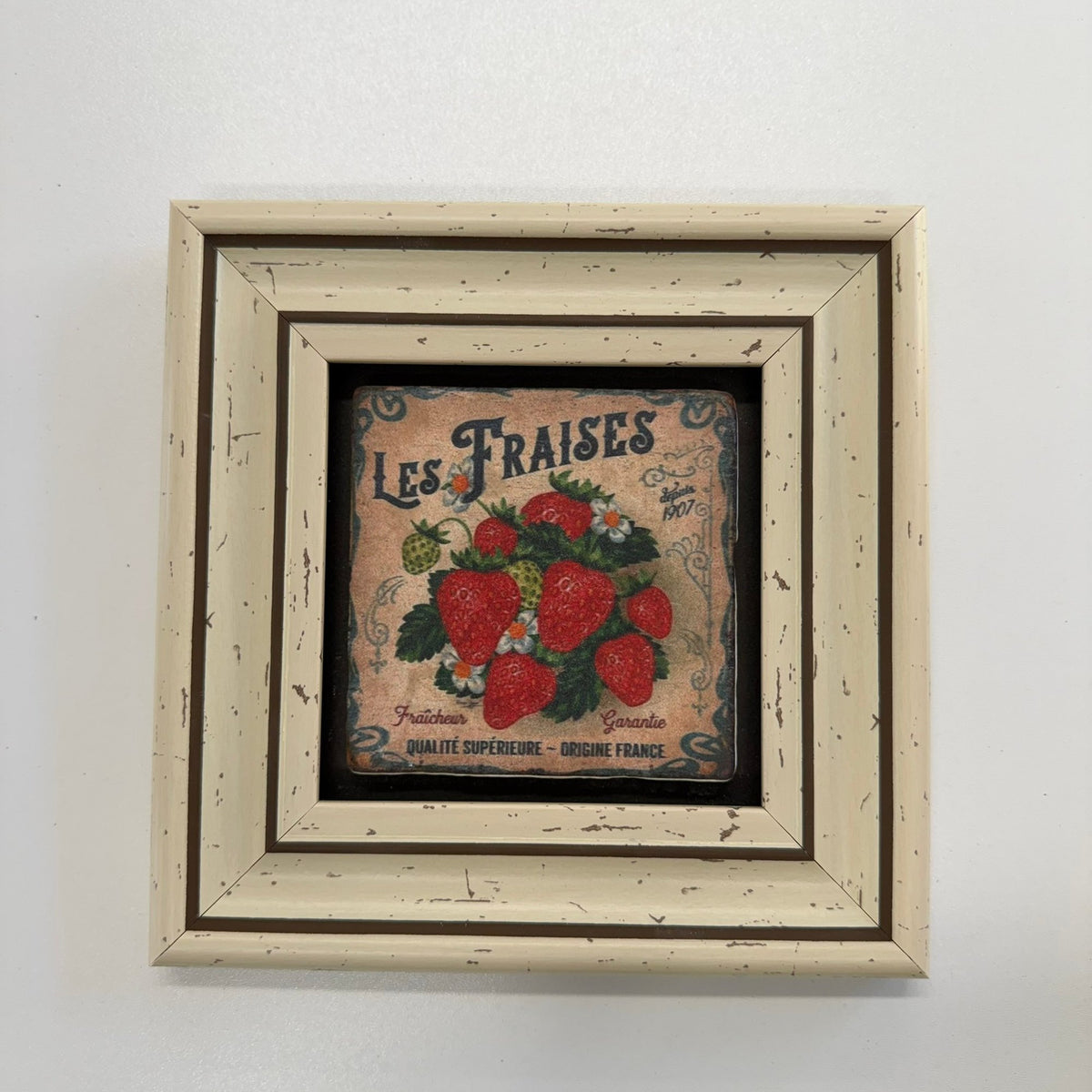 Variant Mapping v4 | les-fraises-natural-stone-food-coaster | with White Frame | sha256:18d2d13e676d