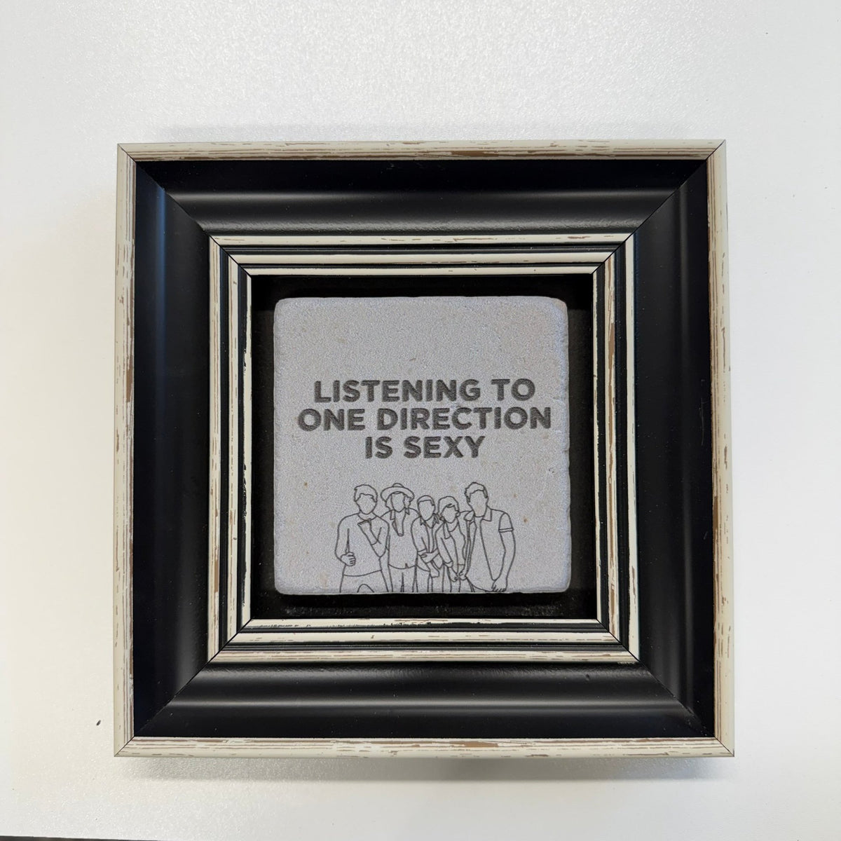 Variant Mapping v4 | listening-to-one-direction-natural-stone-coaster | with Black Frame | sha256:0c379f08b4d4
