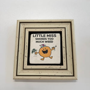 Variant Mapping v4 | little-miss-pink-weed-stone-coaster | with White Frame | sha256:689fc49ca488