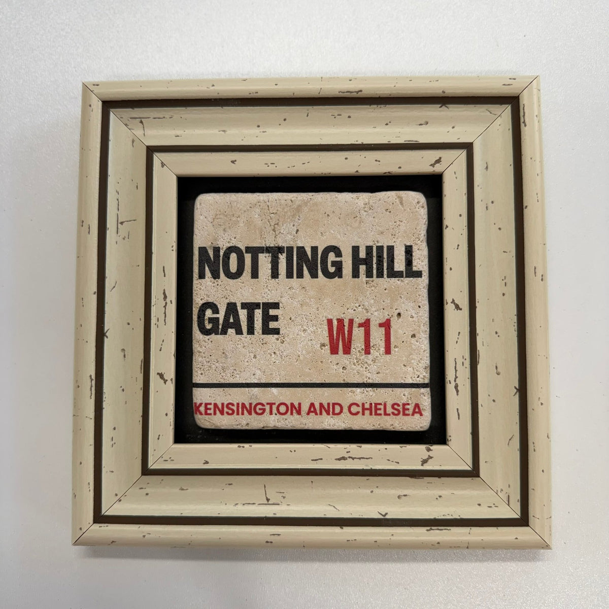 Variant Mapping v4 | london-notting-hill-gate-natural-travertine-stone-coaster | with White Frame | sha256:c08c632946bf