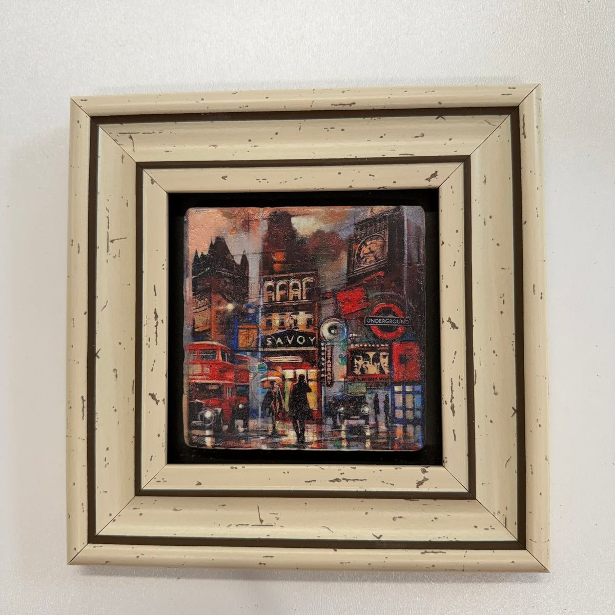 Variant Mapping v4 | london-savoy-natural-travertine-stone-coaster | with White Frame | sha256:6715e97bbce5