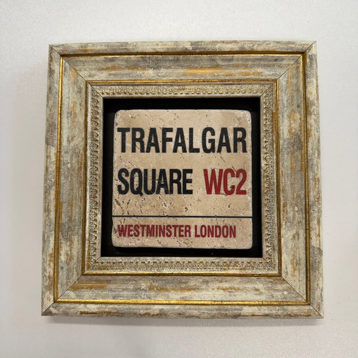 Variant Mapping v4 | london-trafalgar-square-natural-stone-coaster | with Gold Frame | sha256:62a17c1e8147