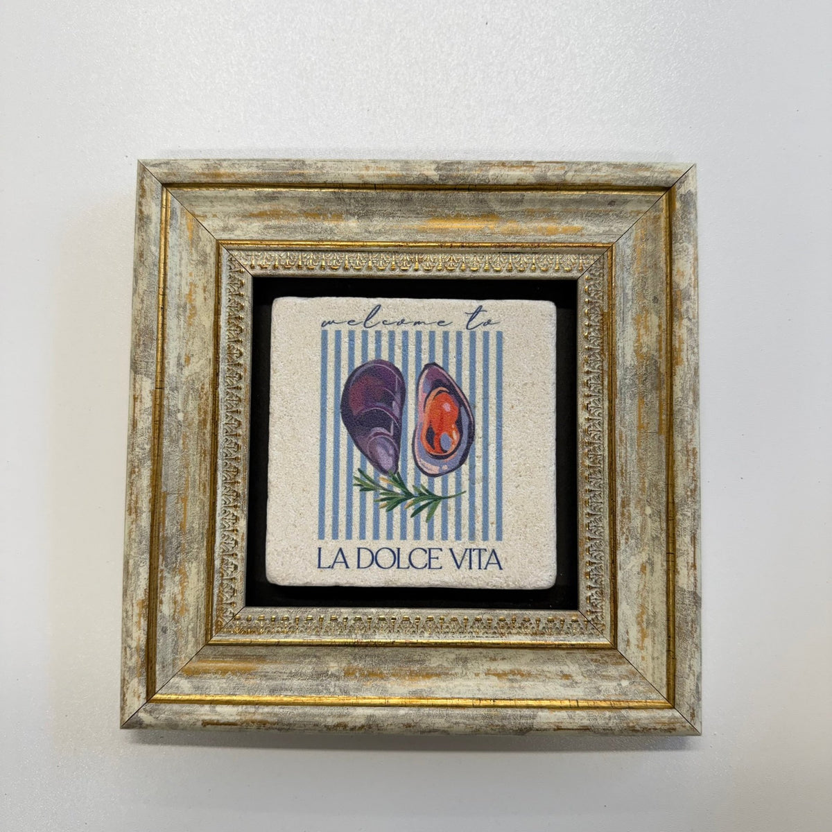 Variant Mapping v4 | mussel-natural-stone-coaster | with Gold Frame | sha256:790d060f0fab