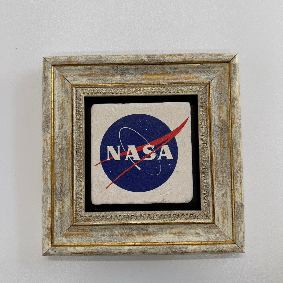 Variant Mapping v4 | nasa-natural-travertine-stone-coaster | with Gold Frame | sha256:76ed3a53a4e8