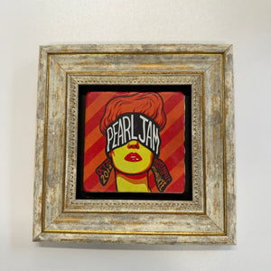 Variant Mapping v4 | pearl-jam-natural-stone-coaster | with Gold Frame | sha256:f9a8127c3271