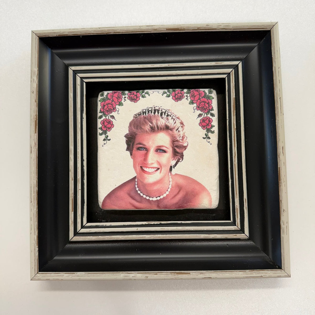 Variant Mapping v4 | princess-diana-royal-family-natural-stone-coaster | with Black Frame | sha256:9d2df91573d9
