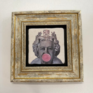 Variant Mapping v4 | queen-pink-bubble-natural-stone-coaster | with Gold Frame | sha256:fe151e1f739b