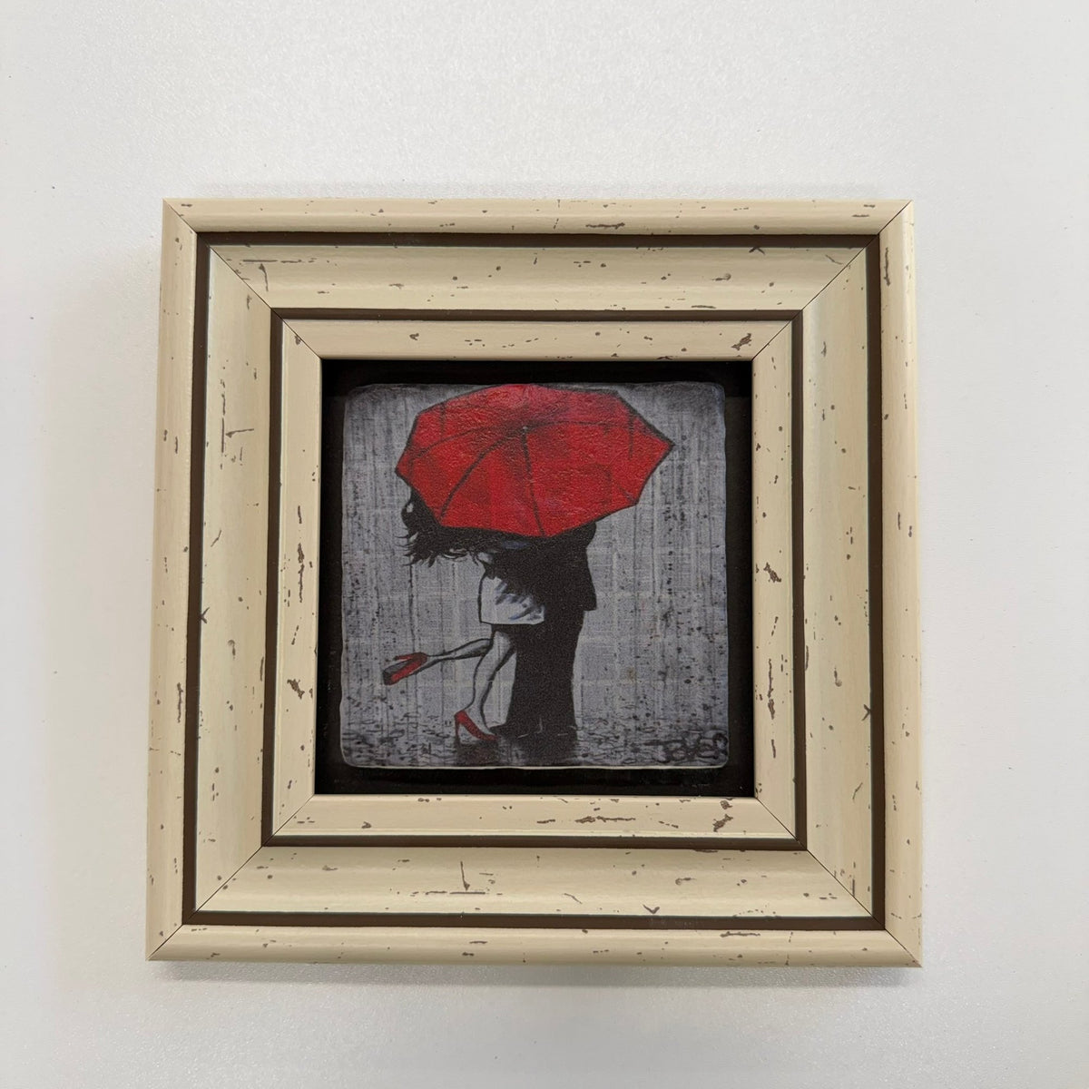 Variant Mapping v4 | red-umbrella-natural-travertine-stone-coaster | with White Frame | sha256:46e1cf56094d
