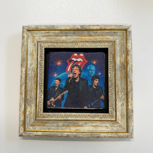 Variant Mapping v4 | rolling-stones-natural-travertine-stone-coaster | with Gold Frame | sha256:f367364b84e7