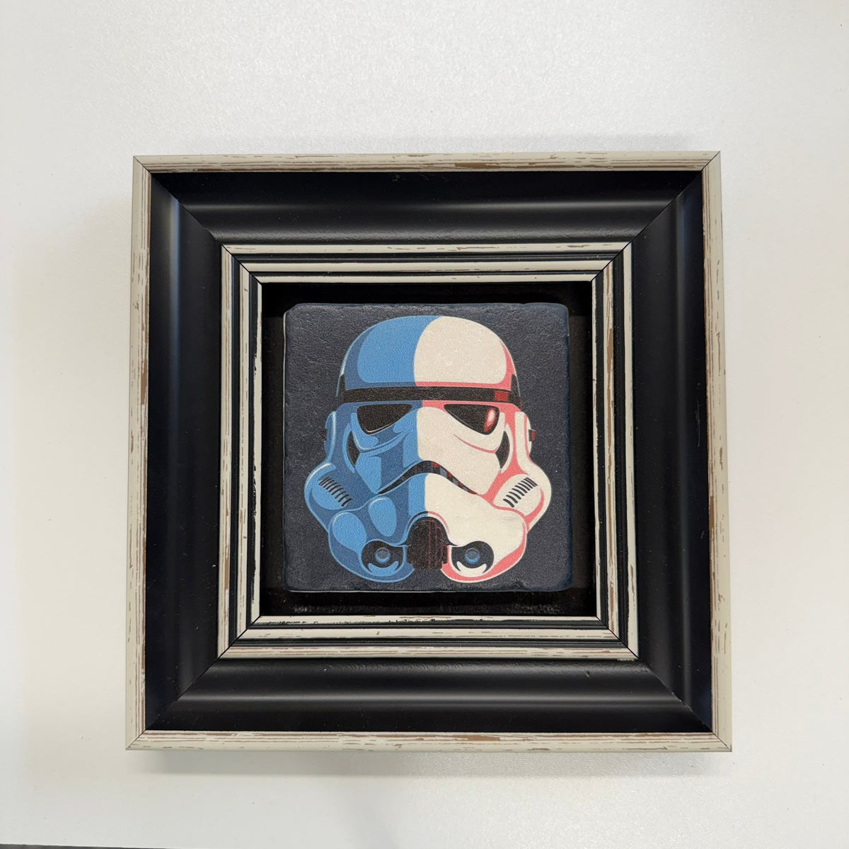 Variant Mapping v4 | star-wars-stormtrooper-natural-travertine-coaster | with Black Frame | sha256:f156a65697d9