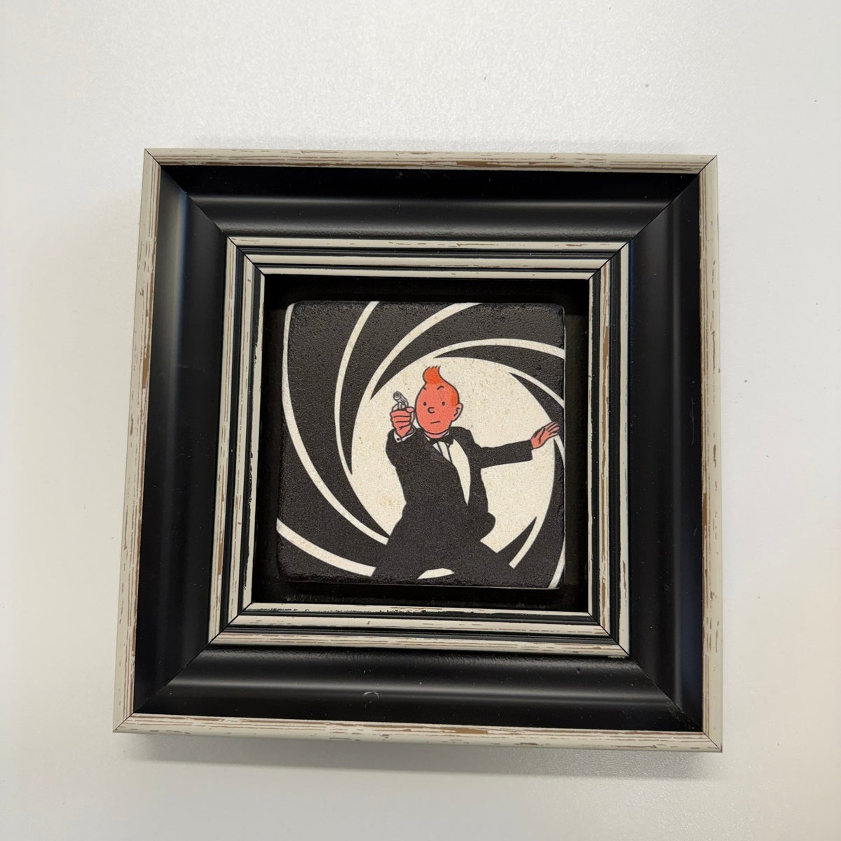 Variant Mapping v4 | tin-tin-natural-stone-coaster | with Black Frame | sha256:74381dfd7a08